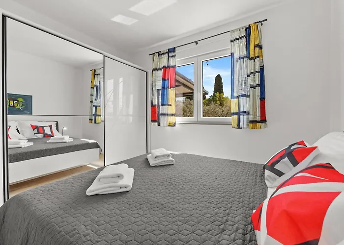 Bepo Βίλα Valbandon